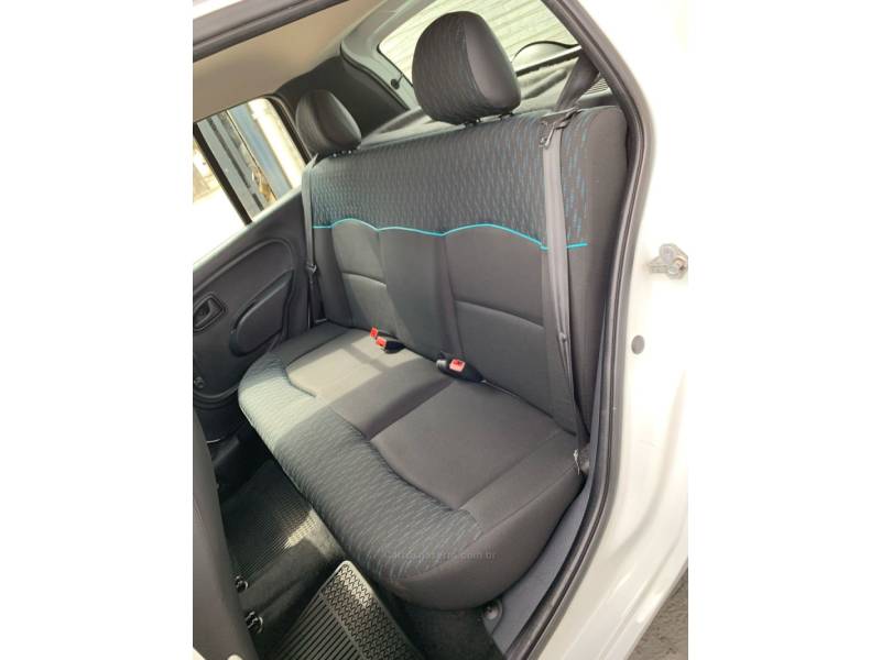 RENAULT - CLIO - 2014/2015 - Branca - R$ 34.990,00