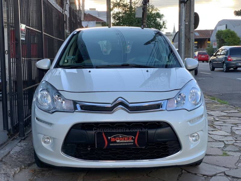 CITROËN - C3 - 2014/2015 - Branca - R$ 39.990,00