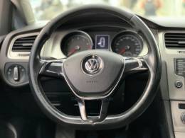 VOLKSWAGEN - GOLF - 2013/2014 - Prata - R$ 69.990,00