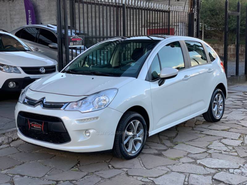 CITROËN - C3 - 2014/2015 - Branca - R$ 39.990,00