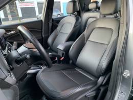 CHEVROLET - MONTANA - 2022/2023 - Prata - R$ 120.990,00