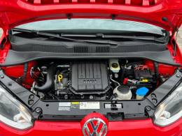 VOLKSWAGEN - UP - 2016/2017 - Vermelha - R$ 42.990,00