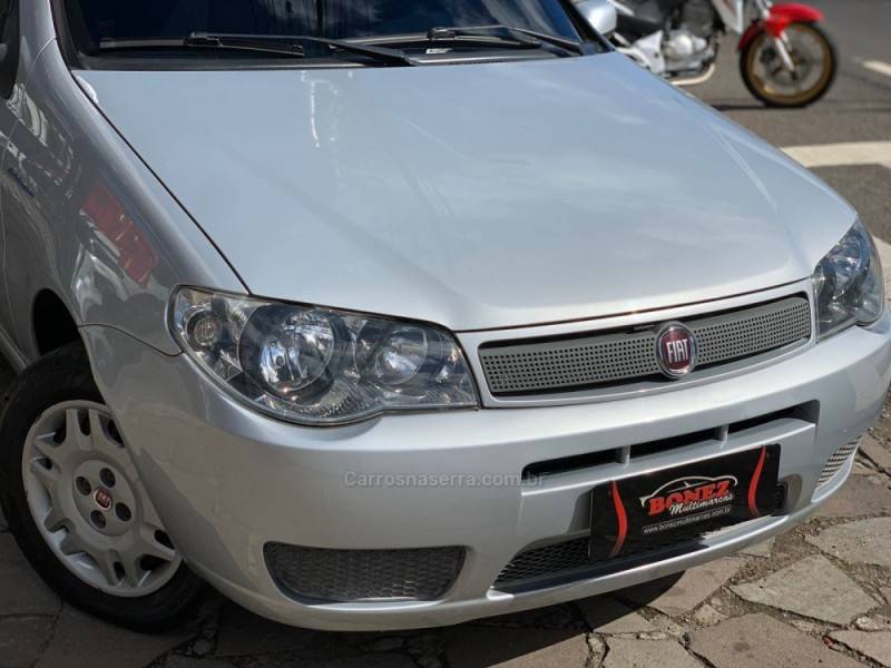 FIAT - PALIO - 2009/2010 - Prata - R$ 26.990,00