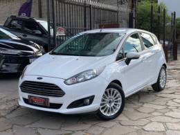 FORD - FIESTA - 2014/2015 - Branca - R$ 50.990,00