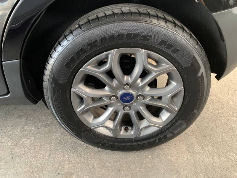 FORD - ECOSPORT - 2013/2014 - Preta - R$ 58.990,00