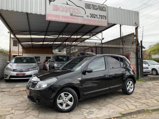 RENAULT - SANDERO - 2008/2009 - Preta - R$ 27.990,00