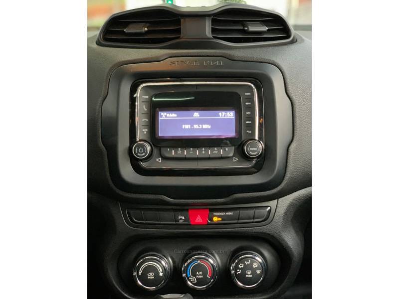 JEEP - RENEGADE - 2015/2016 - Vermelha - R$ 71.990,00