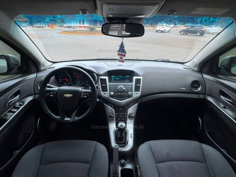 CHEVROLET - CRUZE - 2012/2012 - Prata - R$ 53.990,00