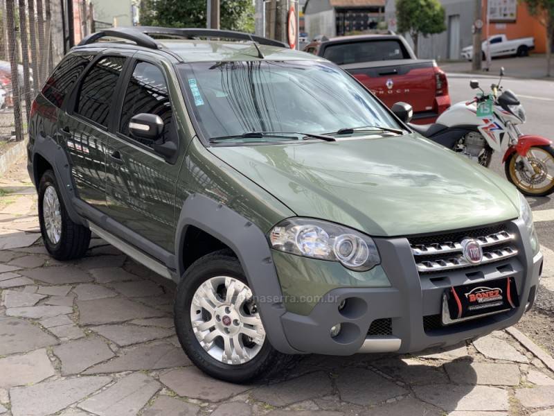 FIAT - PALIO - 2008/2009 - Verde - R$ 37.990,00