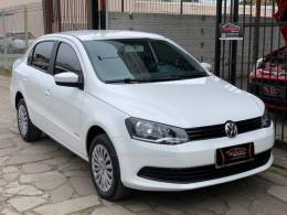 VOLKSWAGEN - VOYAGE - 2012/2013 - Branca - R$ 41.990,00