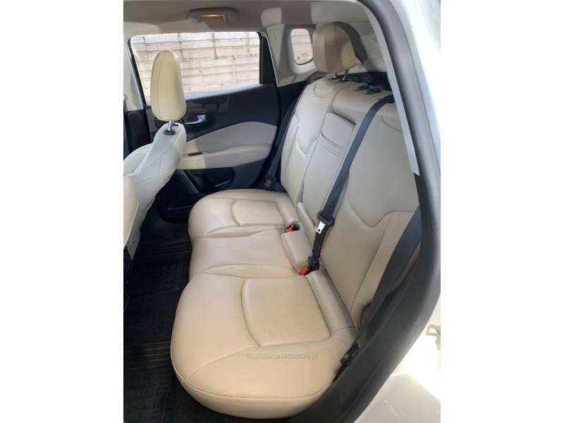 JEEP - COMPASS - 2017/2018 - Branca - R$ 91.990,00