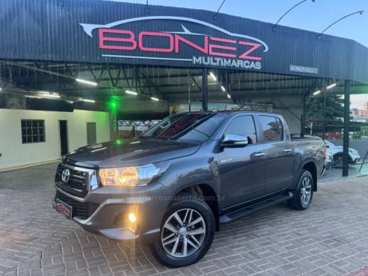 TOYOTA - HILUX - 2019/2019 - Cinza - R$ 187.990,00