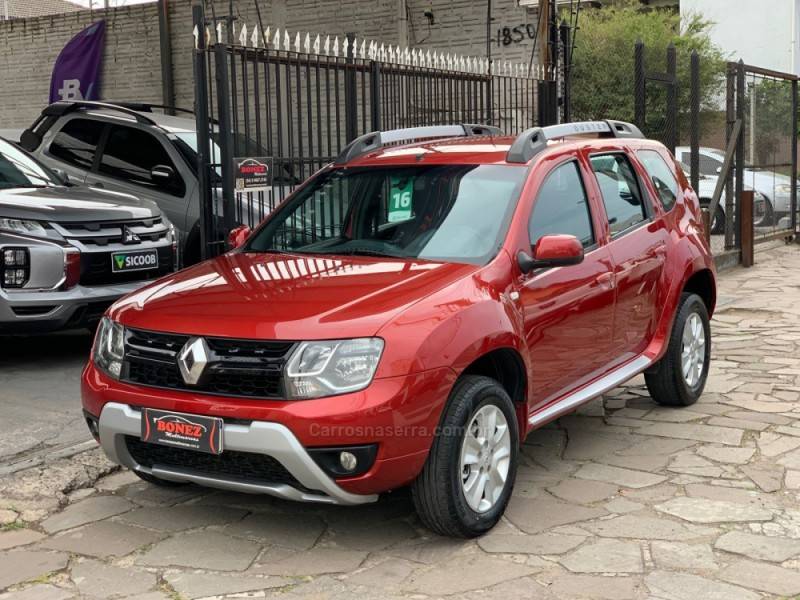 RENAULT - DUSTER - 2015/2016 - Vermelha - R$ 61.990,00
