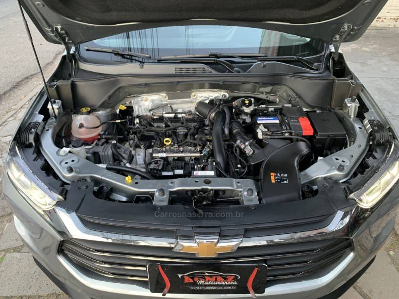 CHEVROLET - MONTANA - 2022/2023 - Prata - R$ 120.990,00