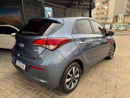 HYUNDAI - HB20 - 2016/2017 - Azul - R$ 65.990,00