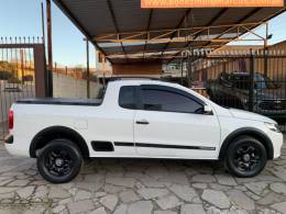 VOLKSWAGEN - SAVEIRO - 2010/2011 - Branca - R$ 44.990,00