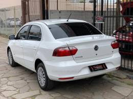 VOLKSWAGEN - VOYAGE - 2012/2013 - Branca - R$ 41.990,00