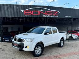 TOYOTA - HILUX - 2013/2013 - Branca - R$ 139.990,00