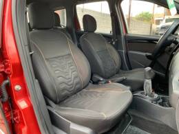 RENAULT - DUSTER - 2015/2016 - Vermelha - R$ 61.990,00